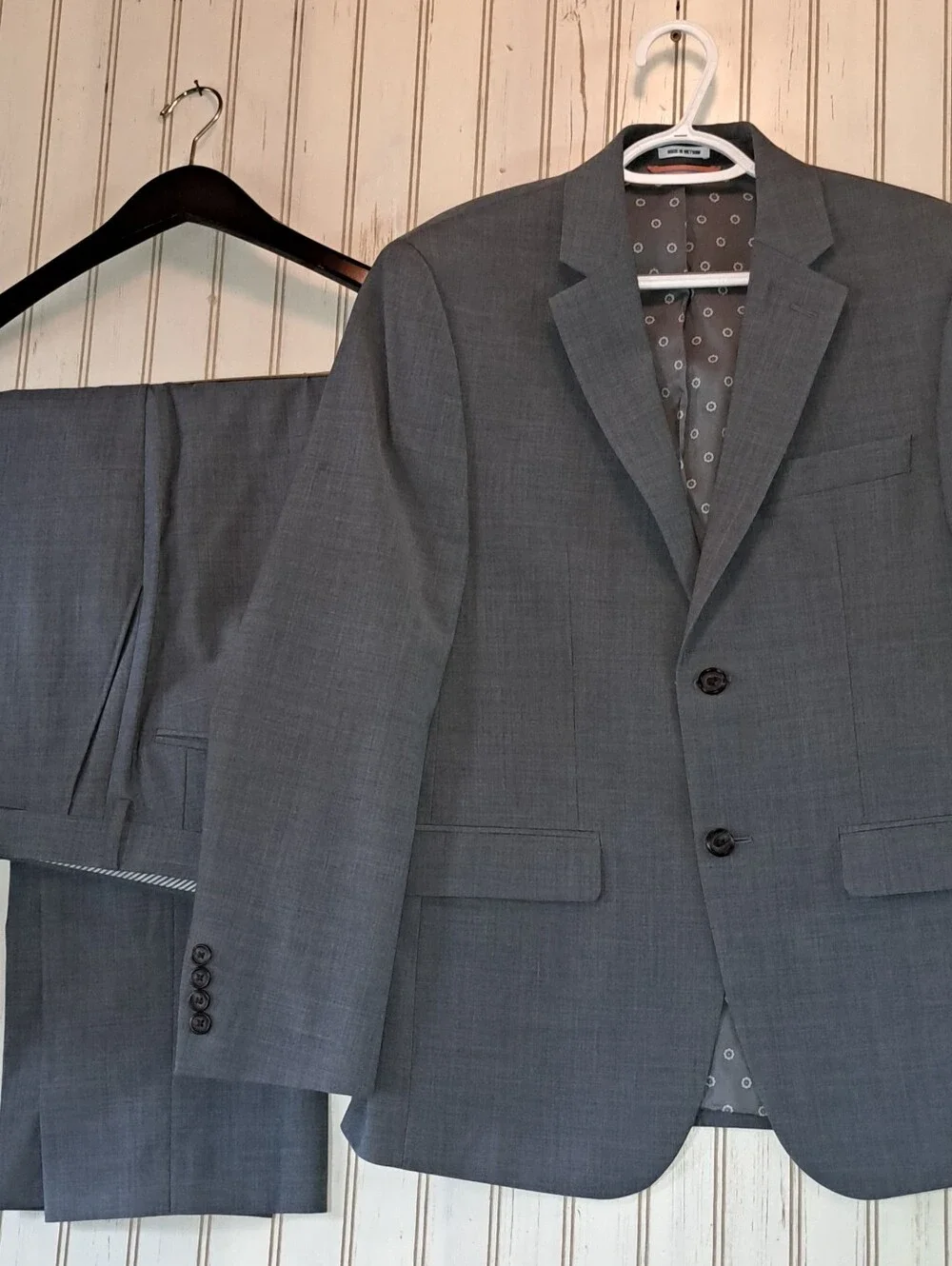 Men's Crown & Ivy Wool Blend Suit NWOT 38 SHORT Pants 32x30 Heathered Gray